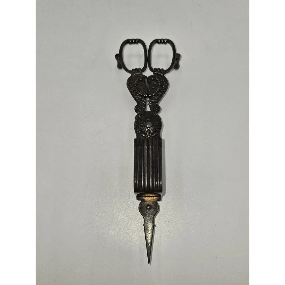 Antique Footed Ornate Candle Snuffer‎ Scissors Wick Cutter Trimmer
